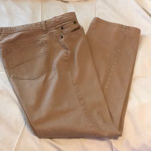 ⬇️💲⬇️Tan jeans Faded Glory